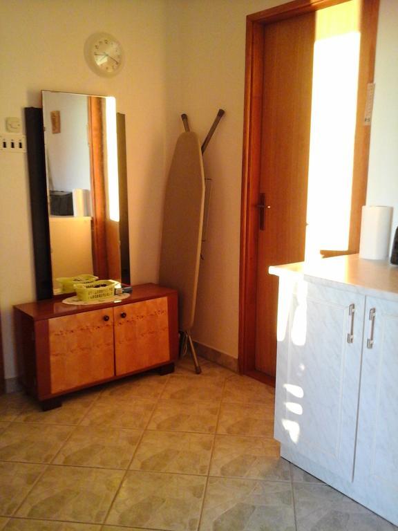 Apartment Vrulje ゴルニ・カリン エクステリア 写真
